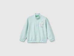 Sweatshirt with petal applique
