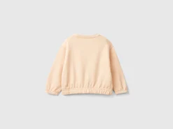 Sweatshirt with print and sequins