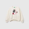 Sweatshirt with sequins