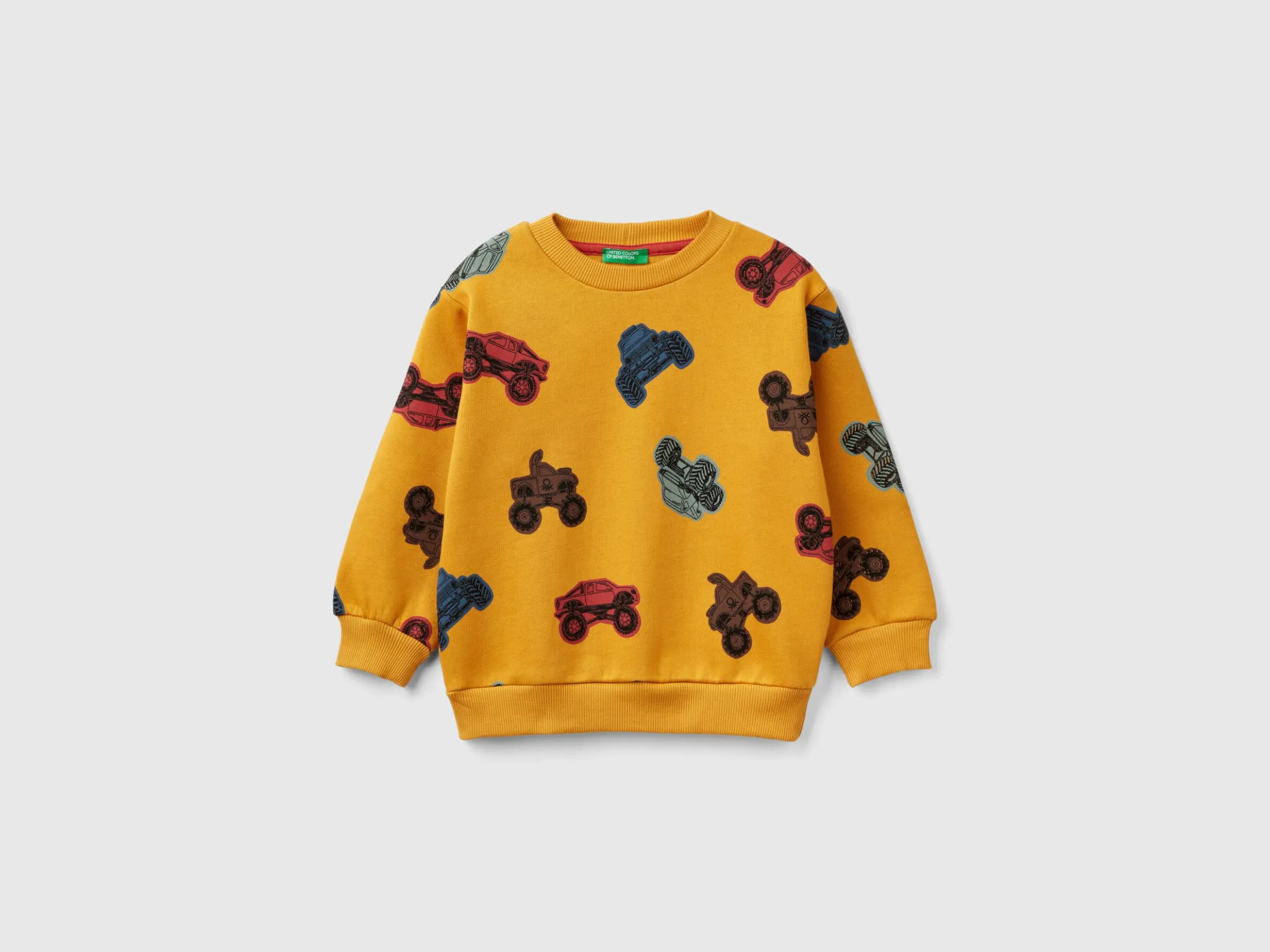 Sweatshirt with tractor print
