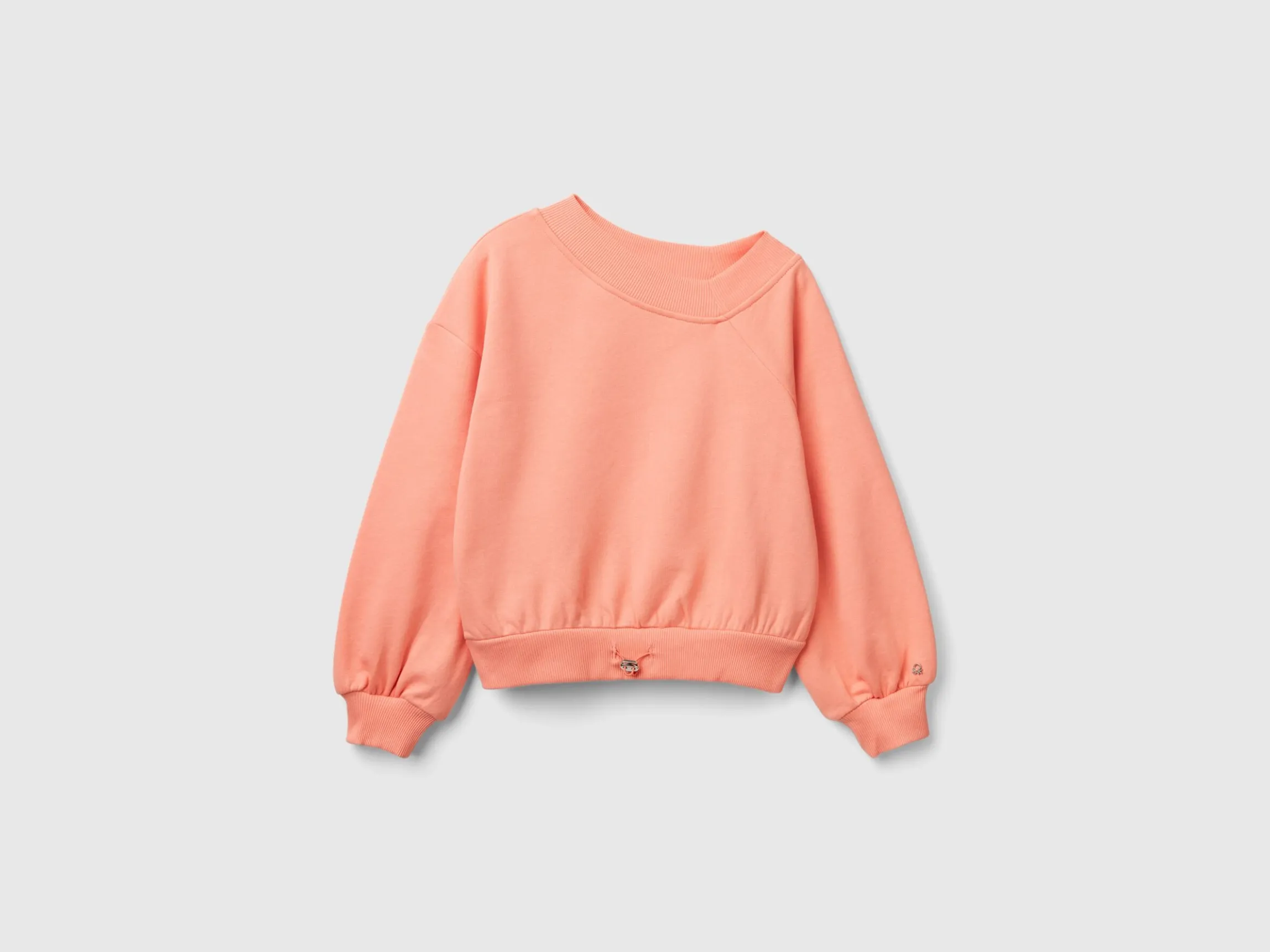 Sweatshirt with uneven neckline