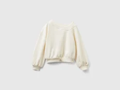 Sweatshirt with uneven neckline