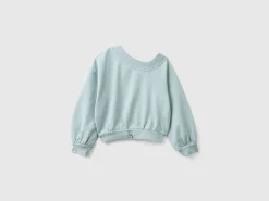 Sweatshirt with uneven neckline