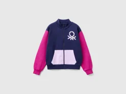 Sweatshirt with zip and collar