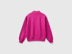 Sweatshirt with zip and collar
