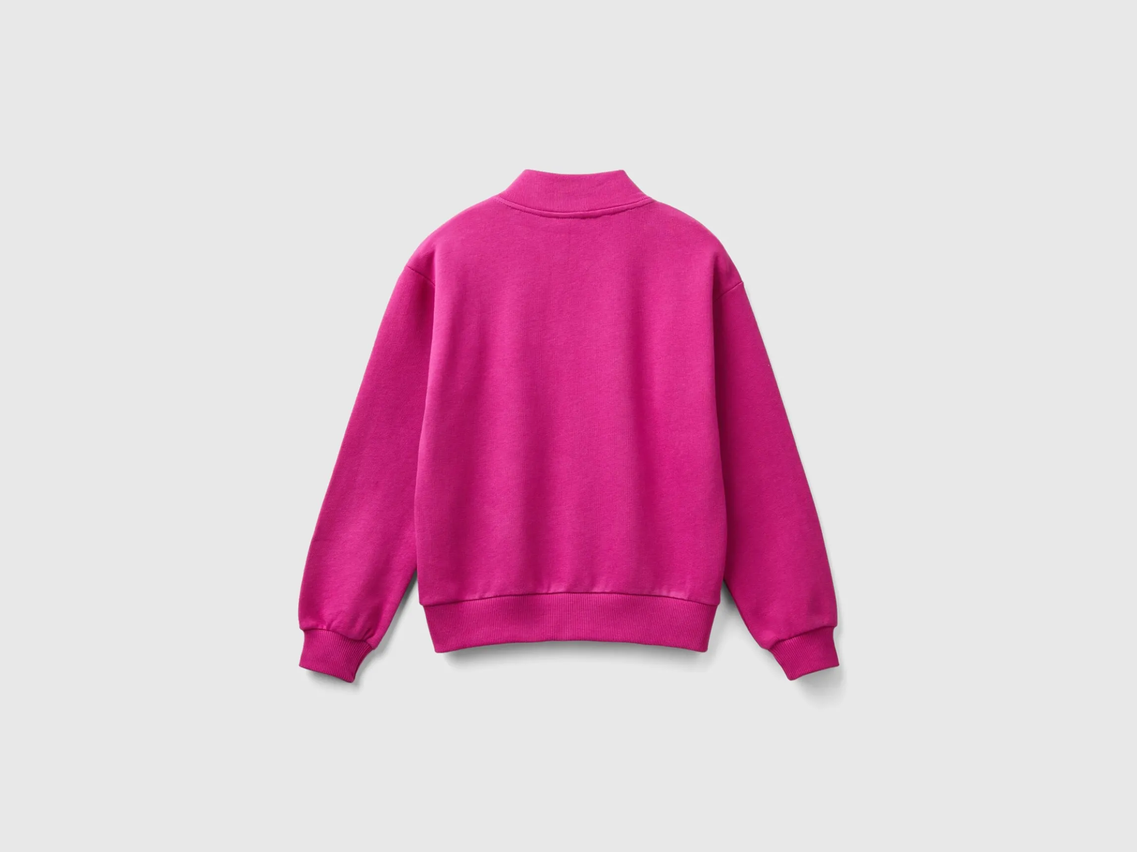 Sweatshirt with zip and collar