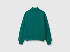 Sweatshirt with zip and collar