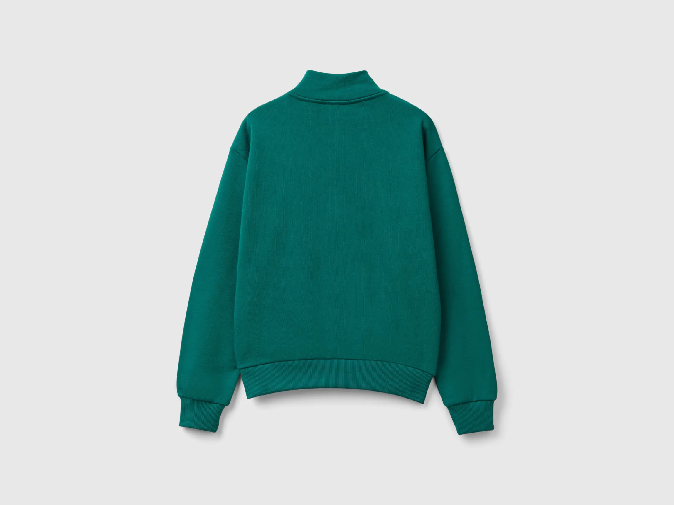 Sweatshirt with zip and collar