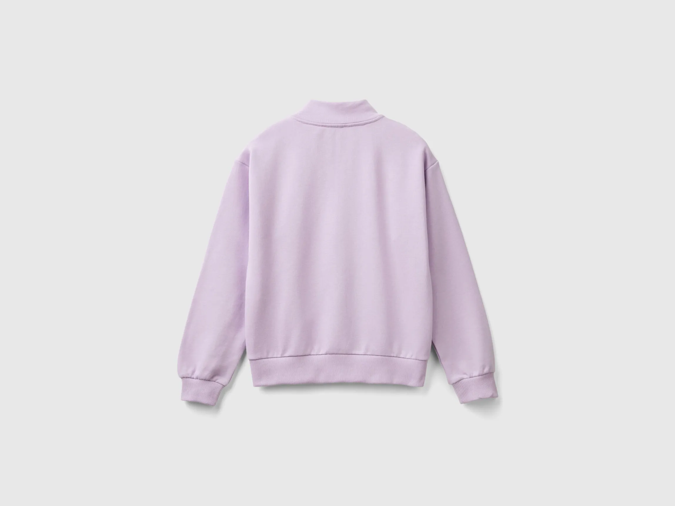 Sweatshirt with zip and collar