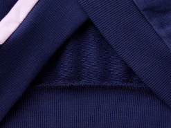 Sweatshirt with zip and collar