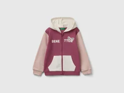 Sweatshirt with zip and sequins
