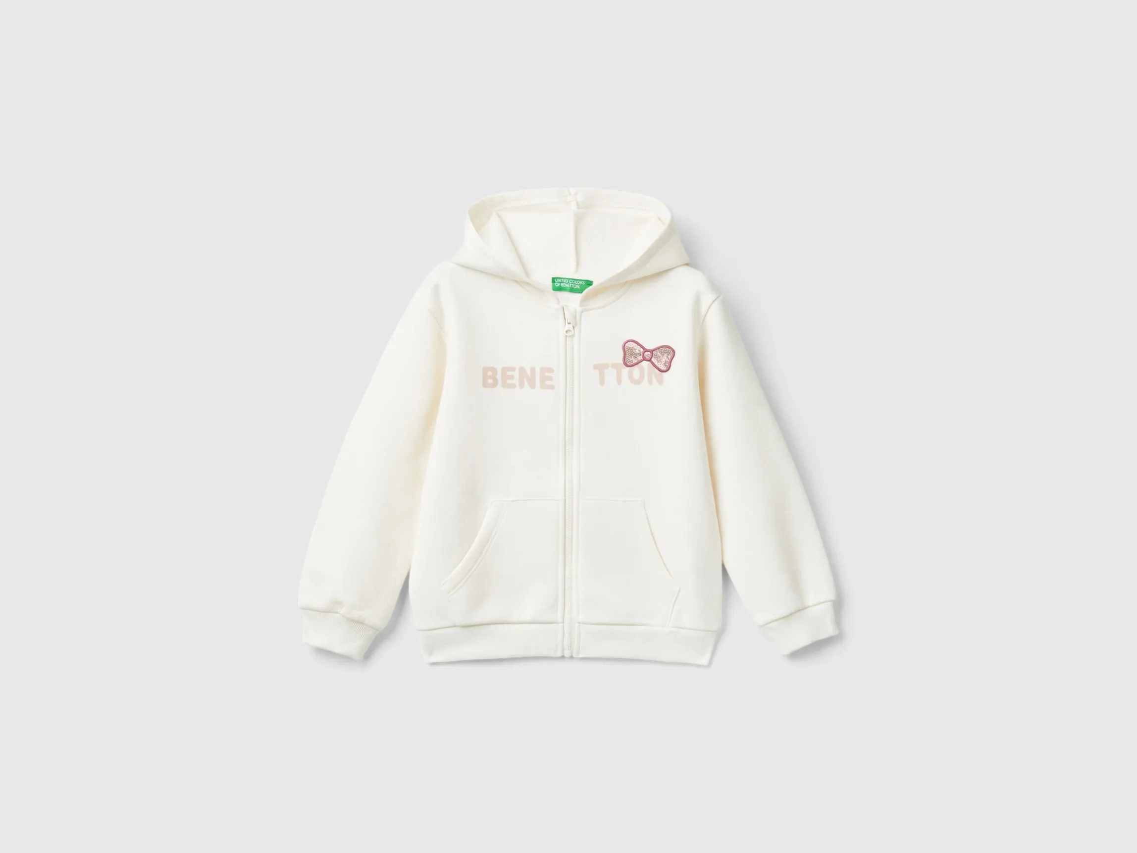 Sweatshirt with zip and sequins