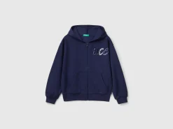 Sweatshirt with zip and sequins