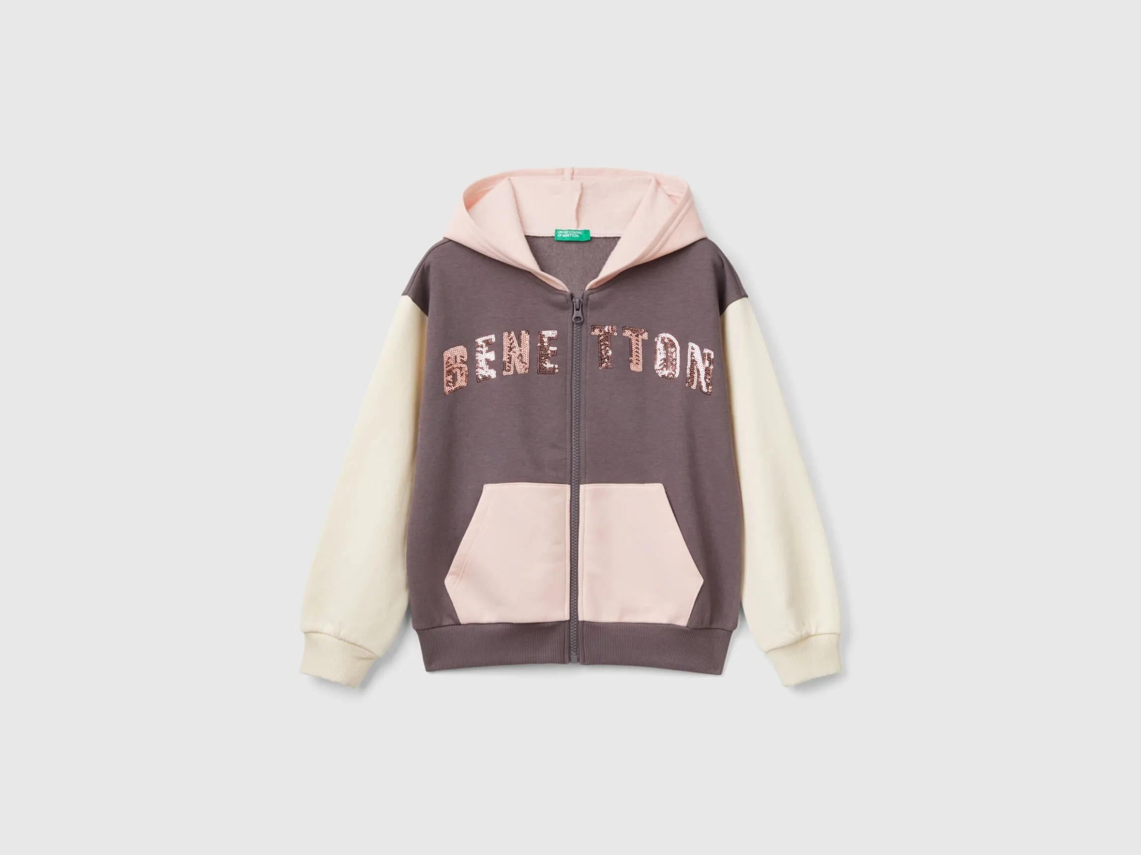Sweatshirt with zip and sequins