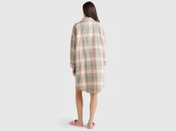 Tartan nightgown