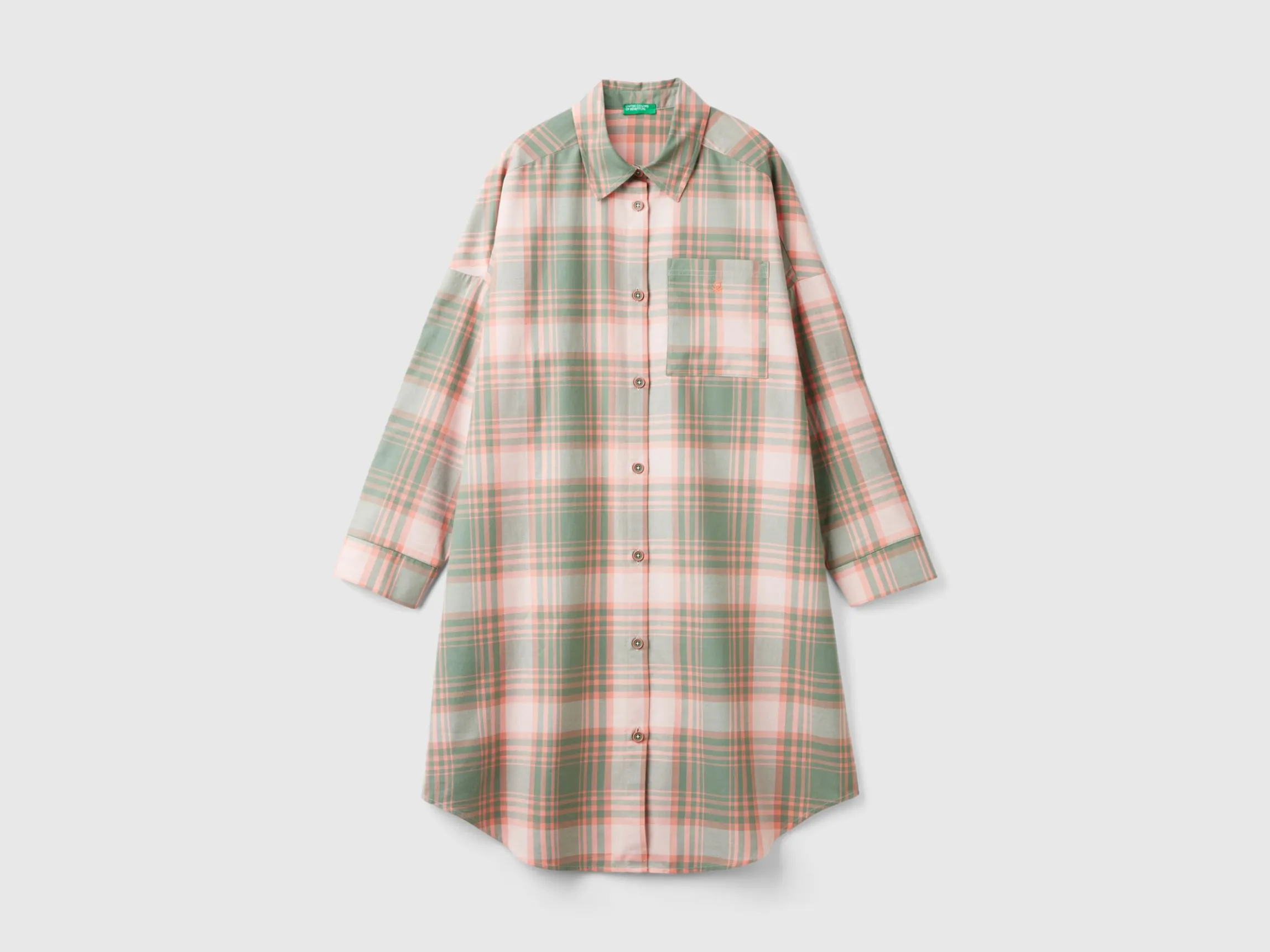 Tartan nightgown