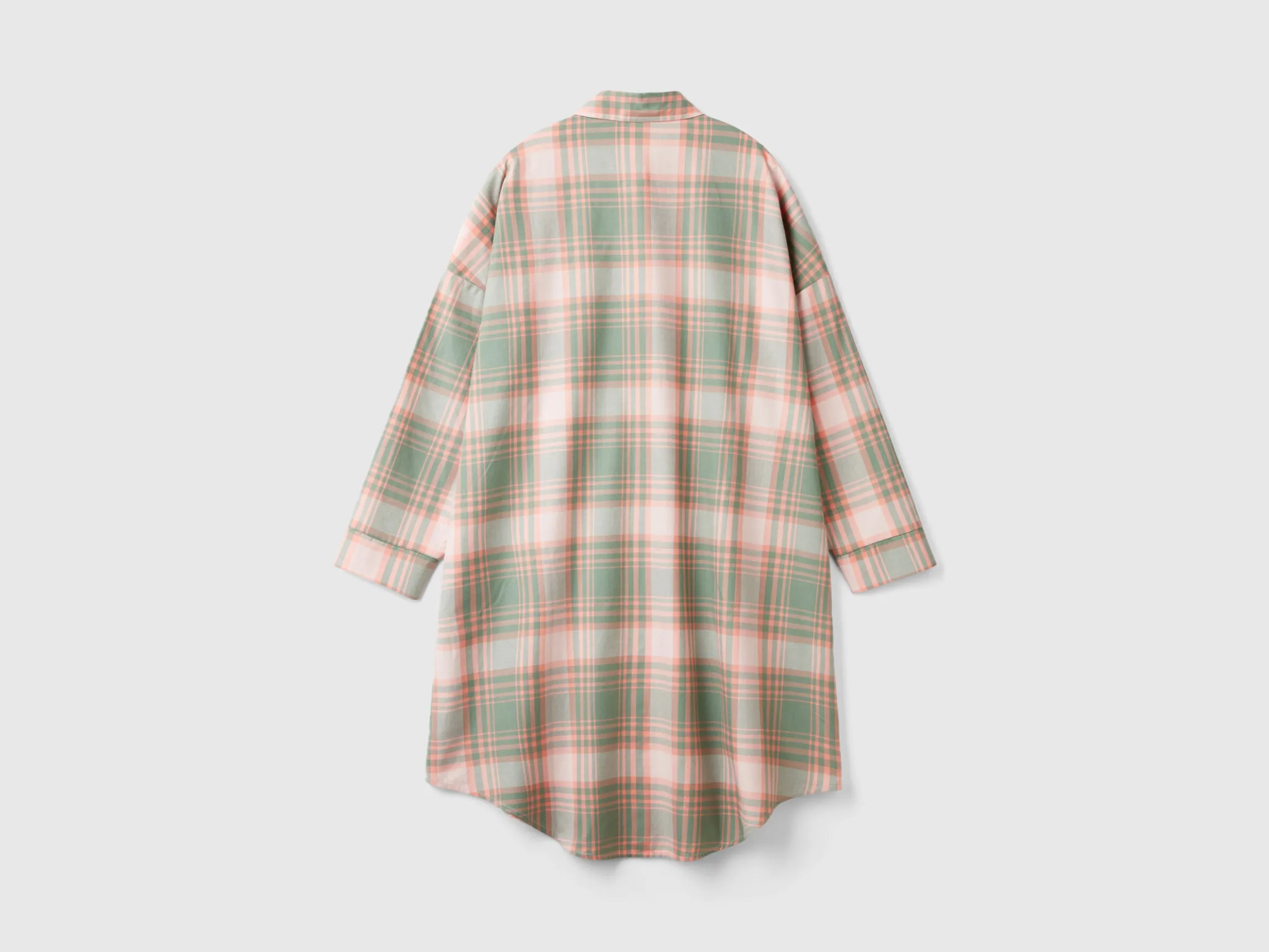 Tartan nightgown