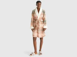 Tartan robe
