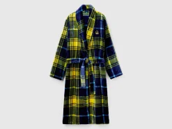 Tartan robe