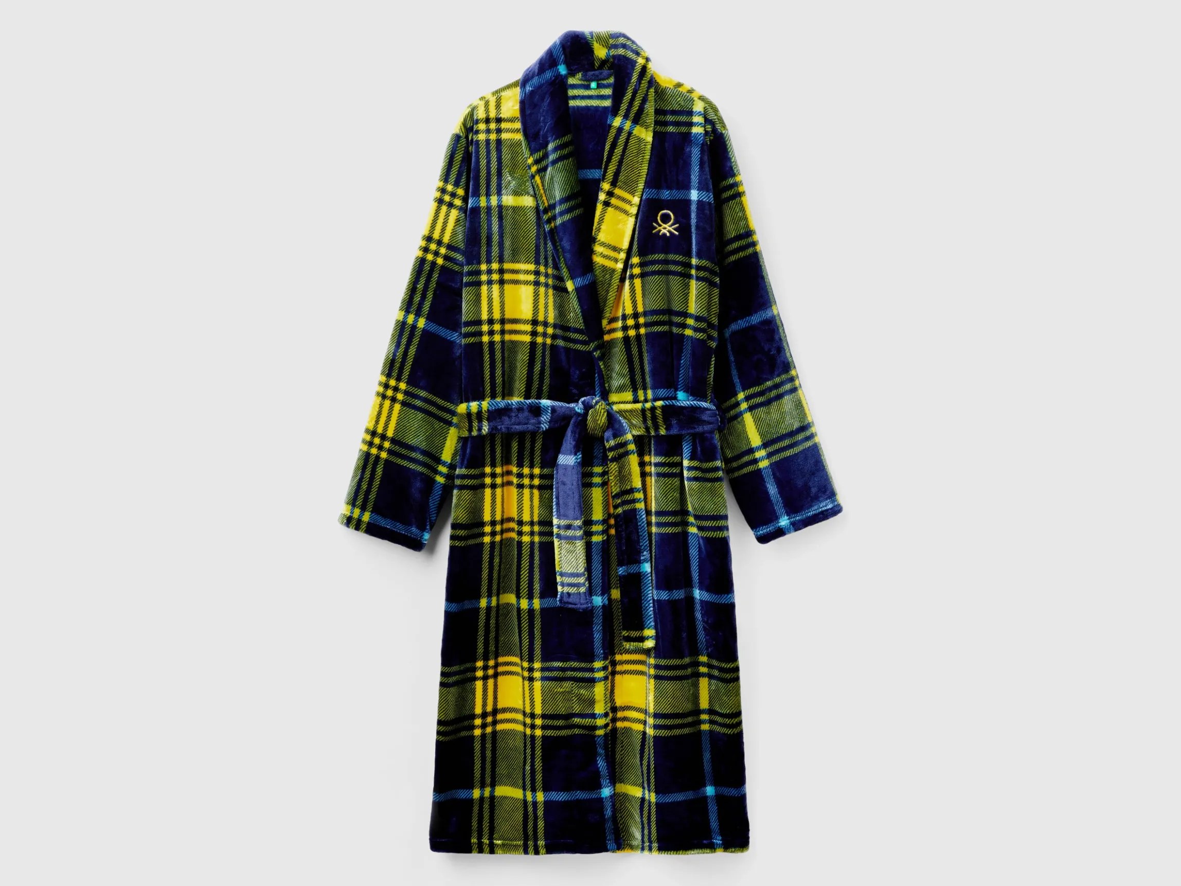 Tartan robe