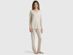 Top with lace detail