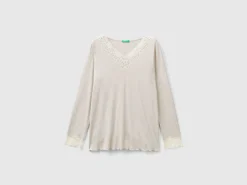 Top with lace detail