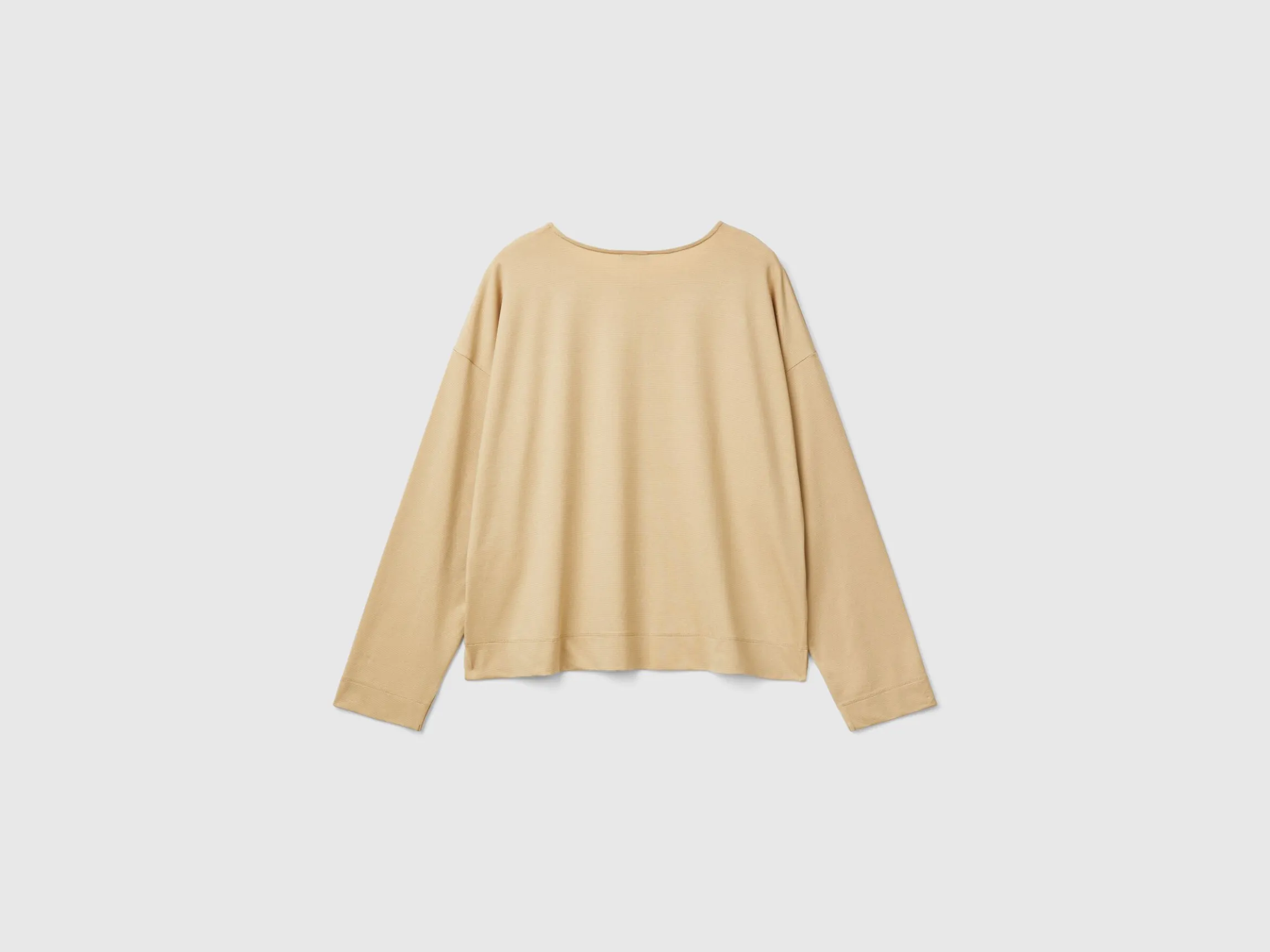 Top with lurex