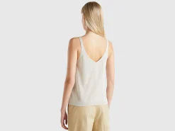 Top with V-neck and lurex
