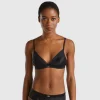 Triangle bra in glossy fabric
