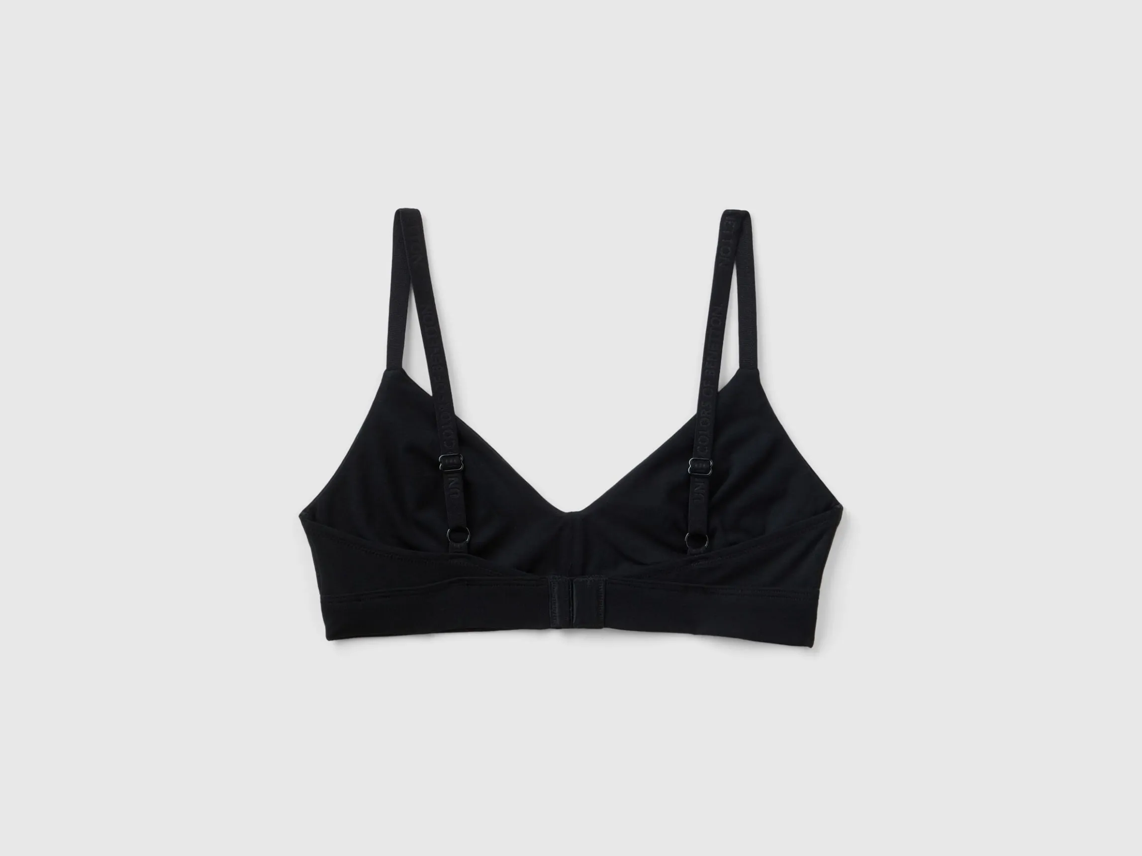 Triangle bra without padding