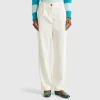 Trousers in corduroy