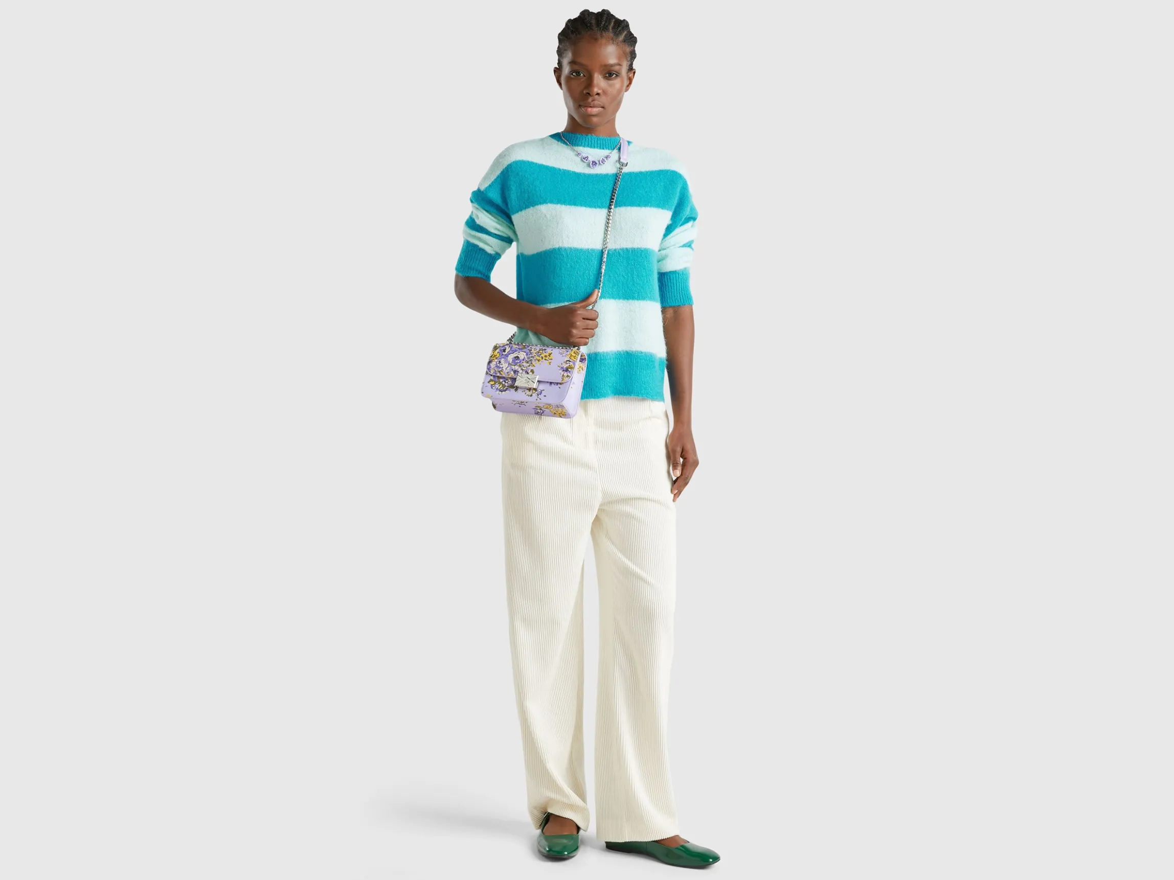 Trousers in corduroy