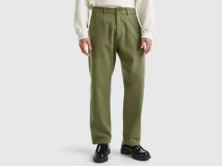 Trousers in pure linen