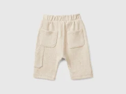 Trousers in recycled cotton blend