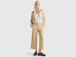 Trousers in stretch cotton with straight leg