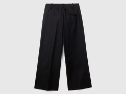 Trousers in stretch cotton with straight leg