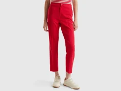 Trousers in stretch viscose blend