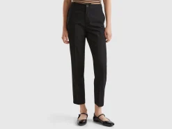 Trousers in stretch viscose blend