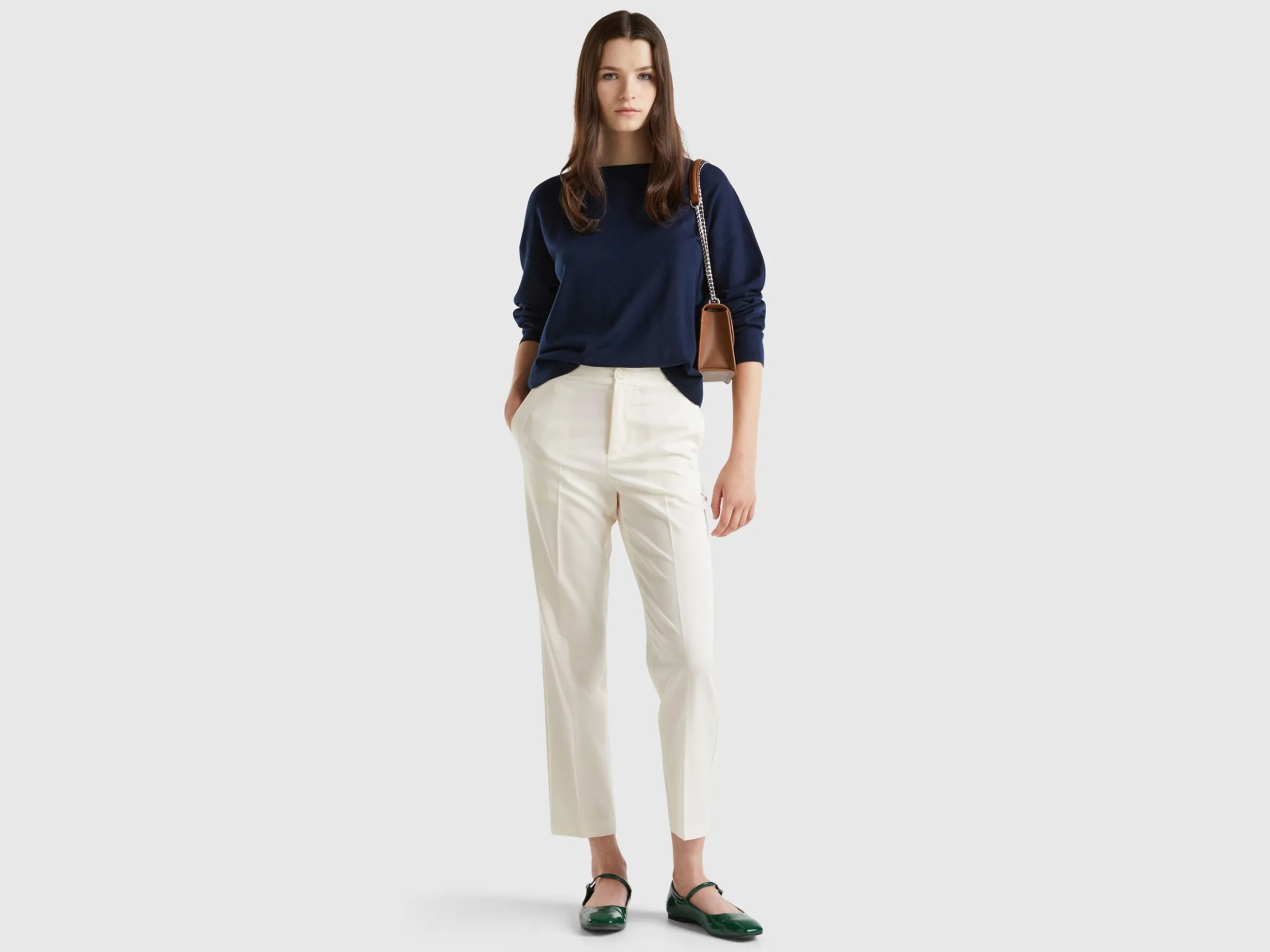 Trousers in stretch viscose blend