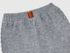 Trousers with cables in recycled wool blend