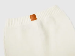 Trousers with cables in recycled wool blend