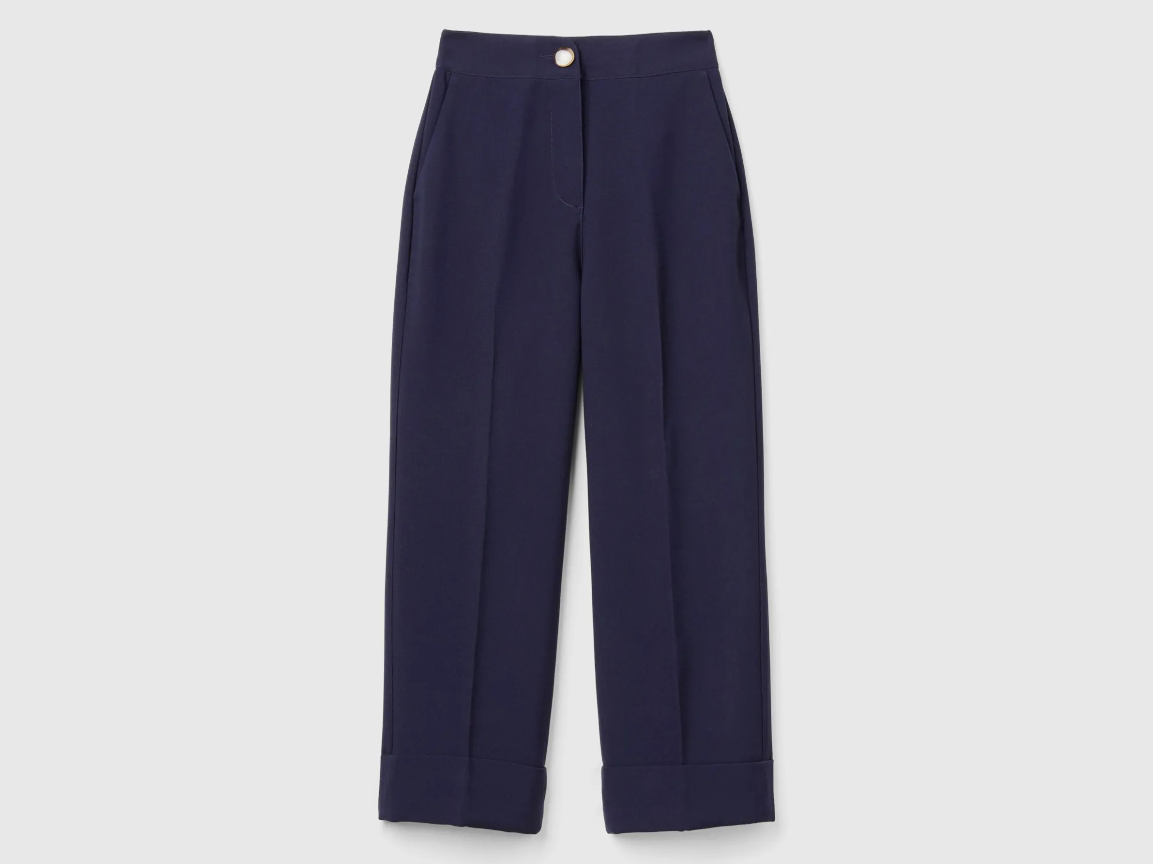 Trousers with cuffs