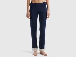Trousers with lace details