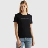 T-shirt in 100% cotton with glitter print logo