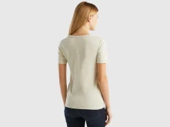 T-shirt in 100% cotton with glitter print logo