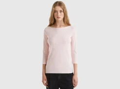T-shirt with boat neck in 100% cotton