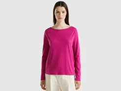 T-shirt with boat neck in 100% cotton