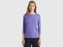 T-shirt with boat neck in 100% cotton