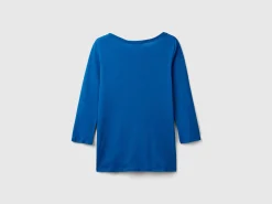 T-shirt with boat neck in 100% cotton