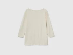 T-shirt with boat neck in 100% cotton